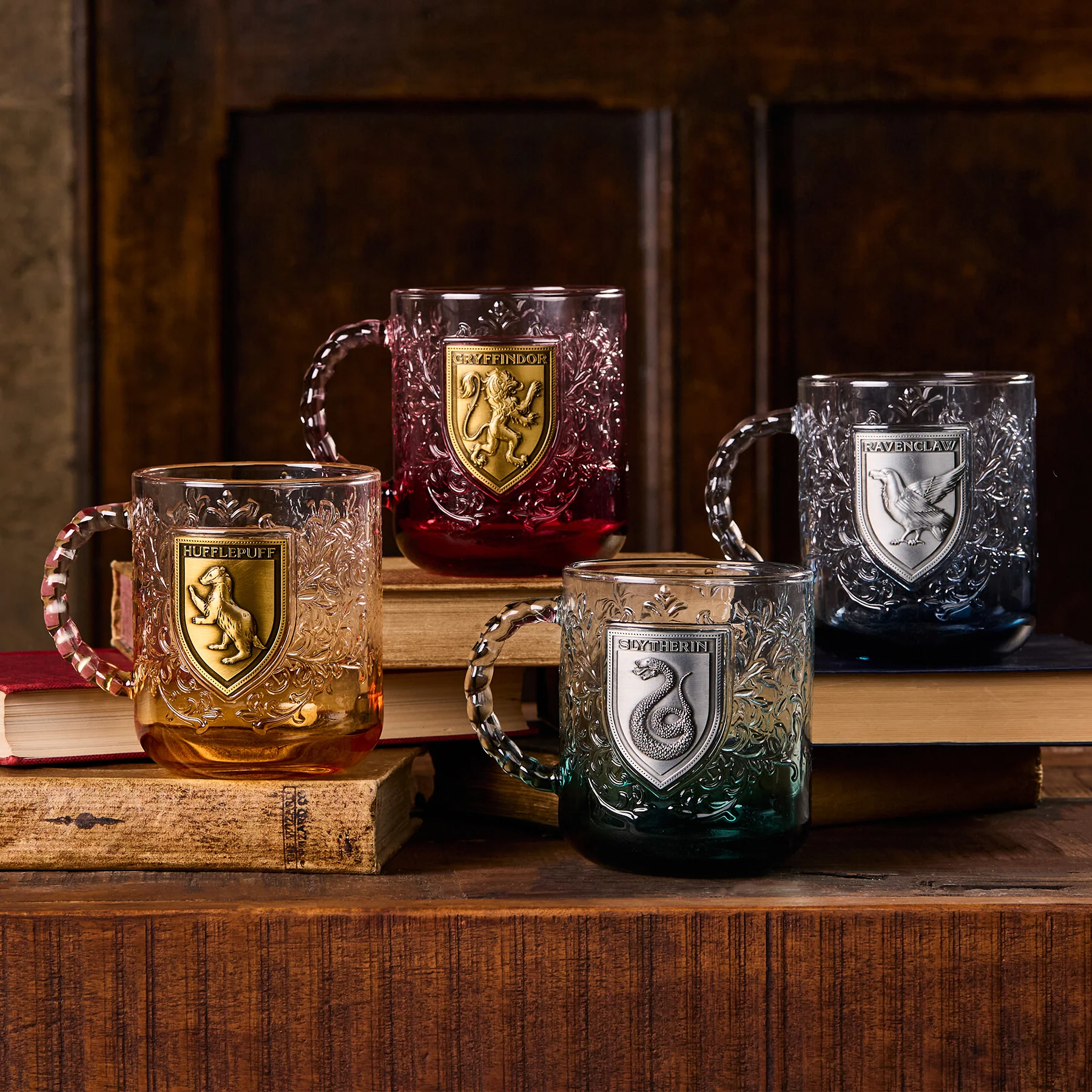 House Mascot Gryffindor Glass Mug - Image 3