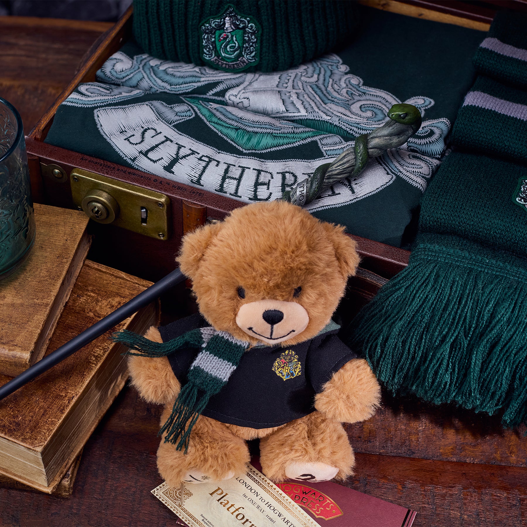 Slytherin Gift Trunk - Image 6